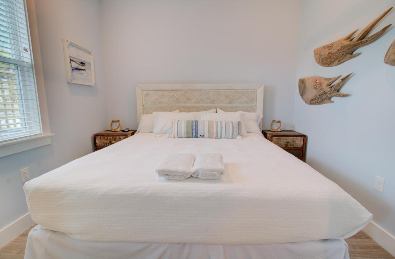 Beacon Quarters By Kees Vacations Villa Corolla Exterior photo